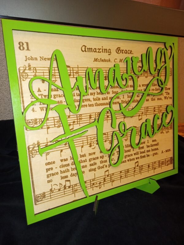 Amazing Grace: Frame with stand (Green)